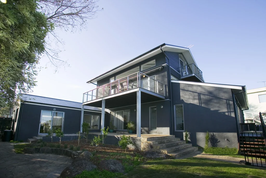 Mornington 333