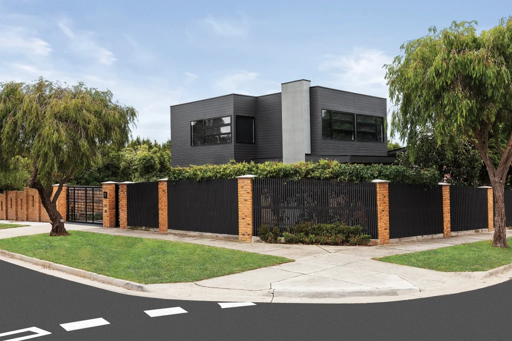 Sandringham 703