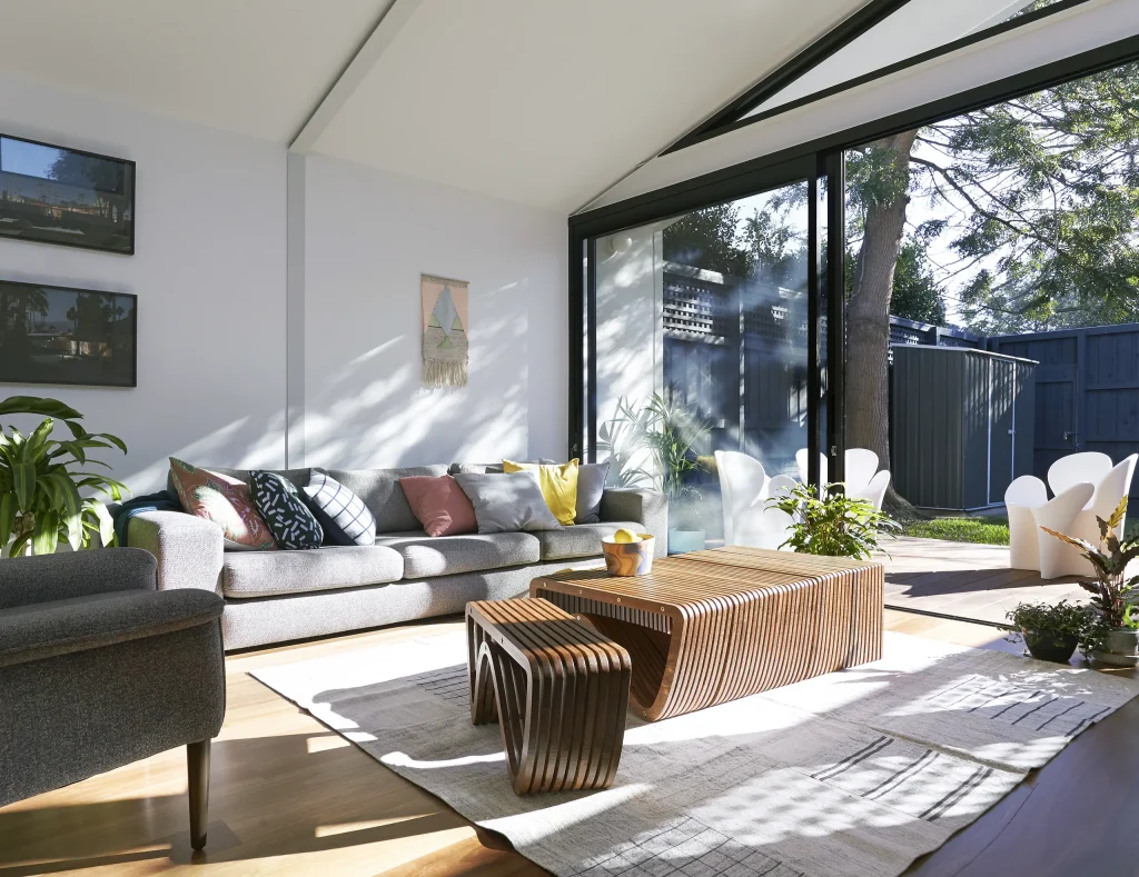 Elsternwick 702
