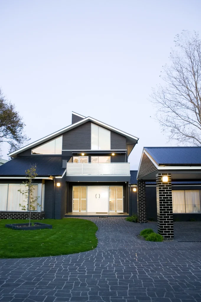 Mornington 333