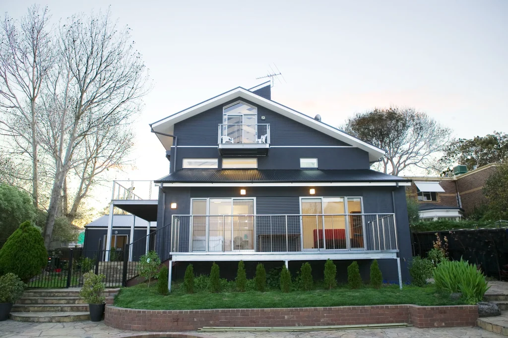 Mornington 333